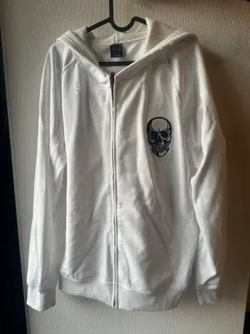 구하기 어려움 넘버나인 스컬 프린트 후드티 size 3