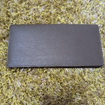 브라운 가죽 장지갑 슬림 디자인