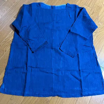 네스트로브 네이비 면 50% 린넨 50% 보트넥 긴팔 블라우스