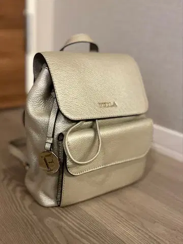 FURLA 골드 백팩