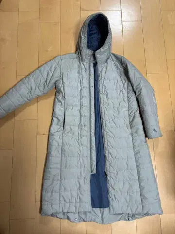 adidas, 여성용 벤치 코트