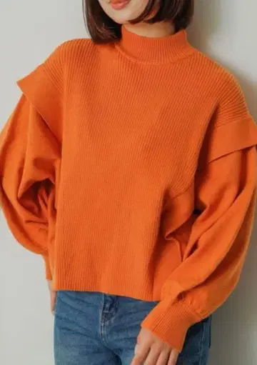 센스 오브 플레이스 어반 리서치 스트레치 숄더 턱 스웨터 오렌지