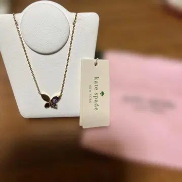 미사용 새상품 kate spade 나비 모티브 목걸이
