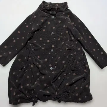 센소유니코 지우 도트 코듀로이 벌룬 코트