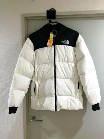 THE NORTH FACE 다운 자켓 화이트