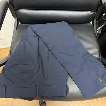 EPSILON 네이비 슬랙스 44