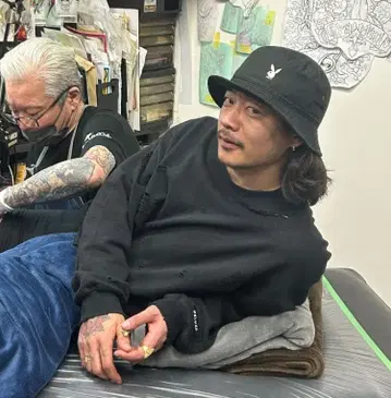 DELUXE tatoo studio yamada