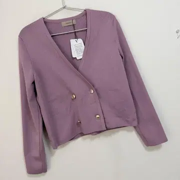 저스길리티 더블 버튼 가디건