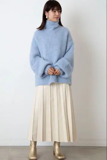 릴리 브라운 알파카 혼방 니트