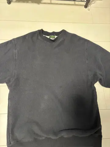 CAMBER 블랙 맨투맨 L 사이즈