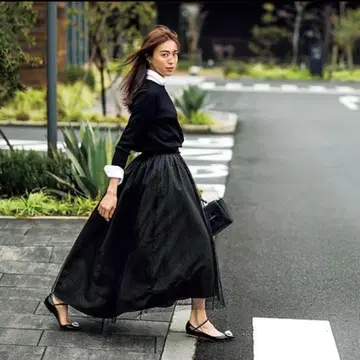 쓰리 스퀘어 VERY 콜라보 리버서블 샤샤 스커트