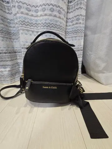 메종 드 플뢰르 디즈니 칩과 데일 백팩