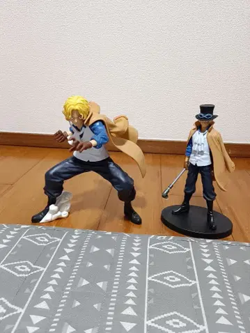 원피스 사보 피규어 2점 묶음 판매