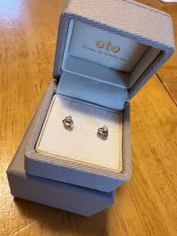 eto 스터드 귀걸이 핑크 골드 크리스탈