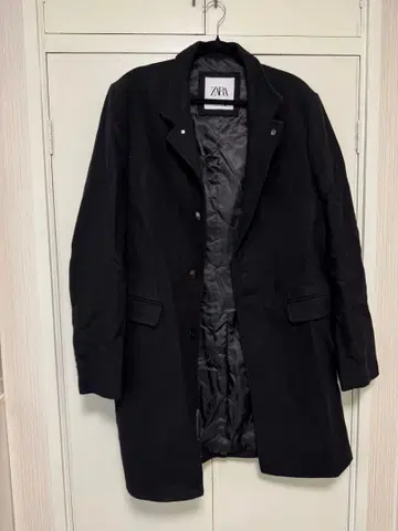 새상품급 남성용 ZARA 블랙 코트