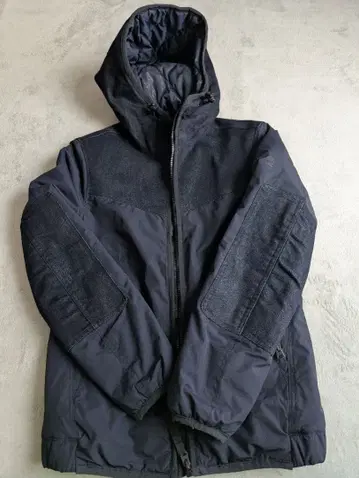 지스타 로우 아우터