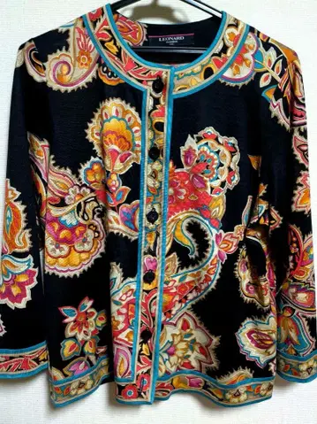 새상품급! LEONARD 페이즐리 무늬 긴팔 가디건