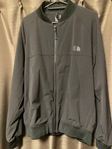 더 노스페이스 블랙 나일론 자켓