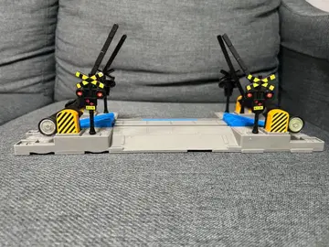 프라레일 건널목 신호기 포함