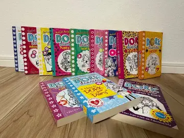 Dork Diaries 12권