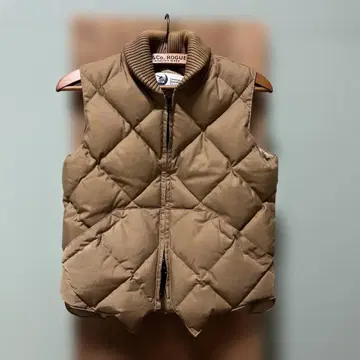 새상품급 Crescent Down Works 다운 베스트