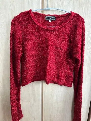 GUESS 니트 기장 짧음 레드 M 사이즈