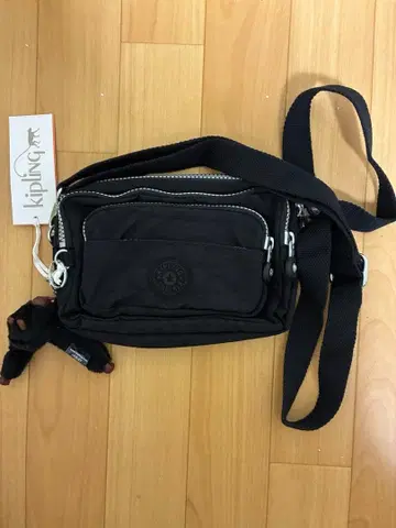 Kipling 미니 숄더백 블랙