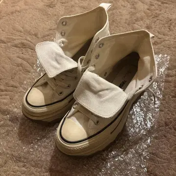 컨버스 하이컷 통굽 스니커즈