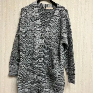 CROCODILE 물결 무늬 가디건 긴팔 그레이 계열