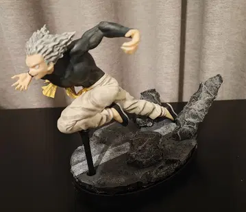 원펀맨 가로우 피규어 디오라마 받침대