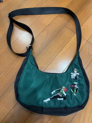가면라이더 그라니프 콜라보 숄더백