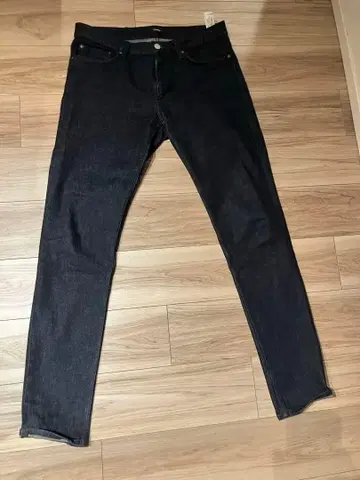 띠어리 네이비 청바지 사이즈 32