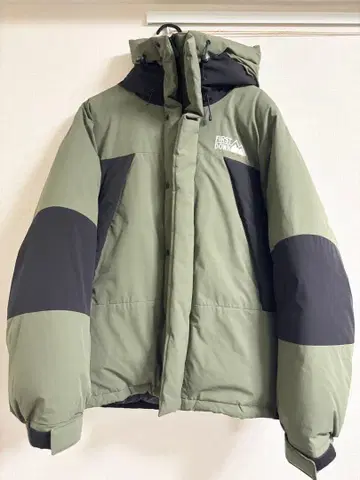 [ 새상품급 ] FIRST DOWN 다운 자켓 L