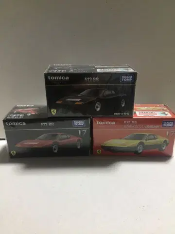 토미카 페라리 512BB 3대 세트