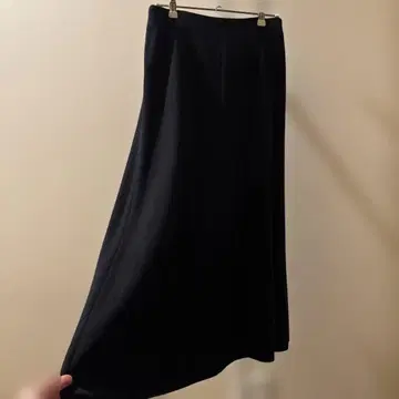 EVERYDAY I LIKE. 네이비 플레어 스커트 34