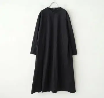 다이어리즈 백 티어드 롱 원피스 블랙