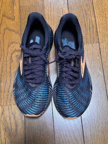 [1회 단시간 사용] 스니커즈 BROOKS Hyperion 블랙 x 파랑