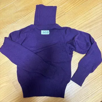 20471120 트라이벤티 퍼플 하이넥 니트