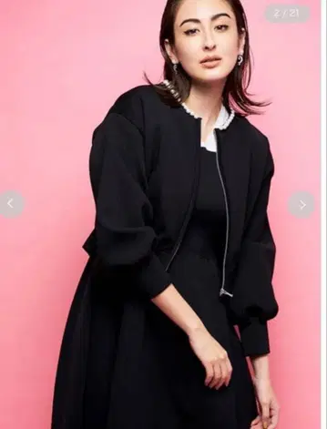 셀포드 펄 장식 니트 블루종 36