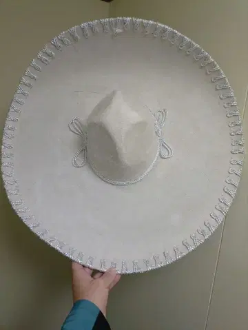 솜브레로 모자 Pigalle