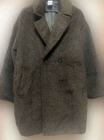 [ 가격 인하 ] Happy John 피코트 브라운