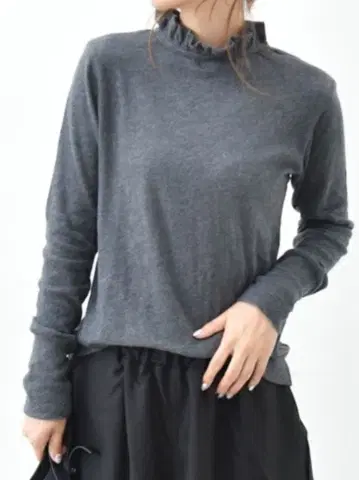 HEAVENLY 프릴 티셔츠