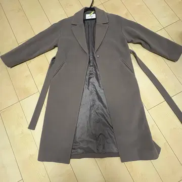 Natural Beauty Basic 롱 체스터 코트 브라운