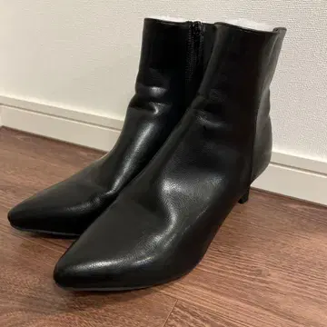 [ 새상품급 ] SESTO 세스트 스틸레토 숏부츠 블랙