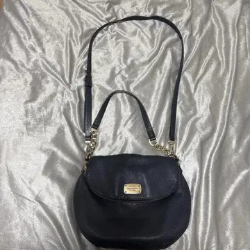 MICHAEL KORS 마이클코어스 골드 로고 숄더백