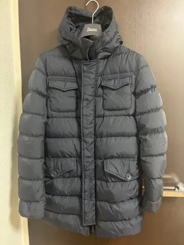 헬레노 4 포켓 다운 자켓 사이즈 46