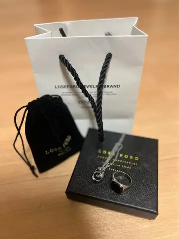 LOSEFORD 목걸이와 반지 세트