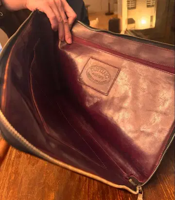 가죽 블랙 비즈니스 백 Tusting x Ships 콜라보