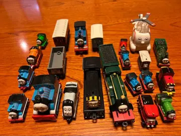 기관차 토마스 집에 있던 22량+1량 세트