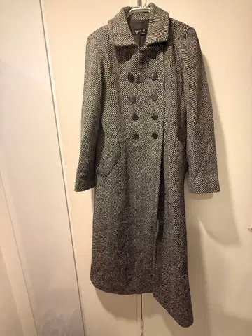 agnes b 트위드 코트